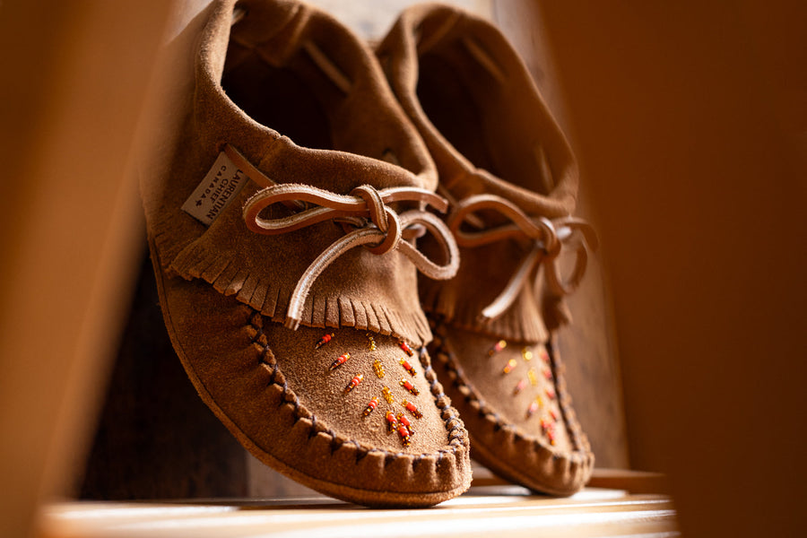 Women's Beaded Suede Leather Fringed Moccasins